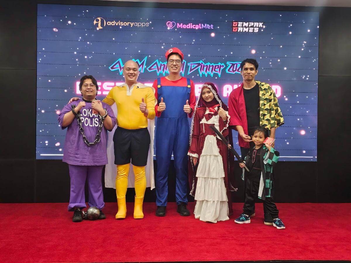 MedicalMet annual dinner 2026 best dress award recipients in cosplay costumes including male, female, and kids categories