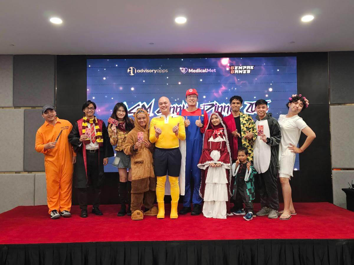 MedicalMet annual dinner 2026 best dress cosplay award winners on stage at M World Hotel Petaling Jaya